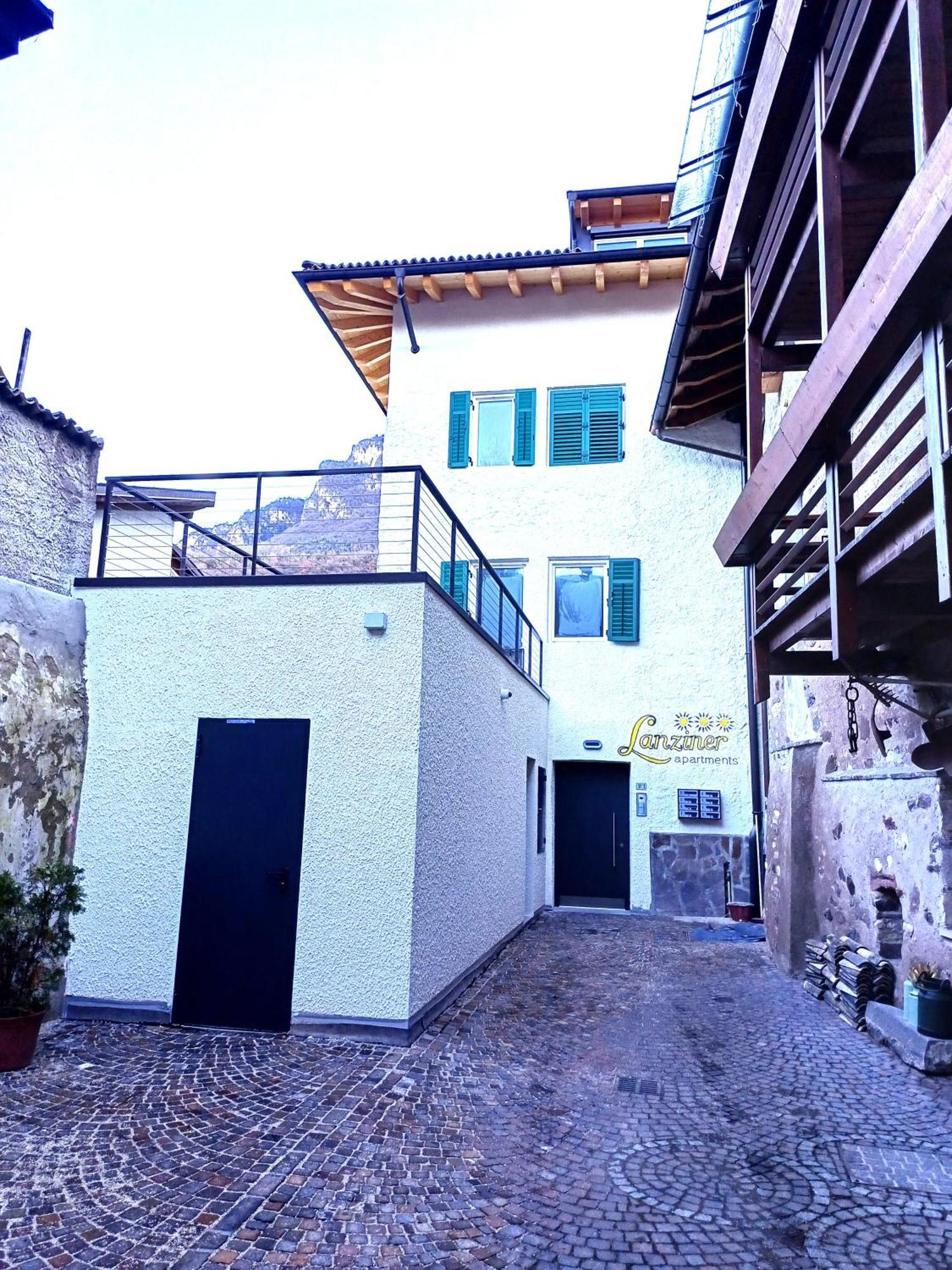 Lanziner Apartments Egna Bagian luar foto