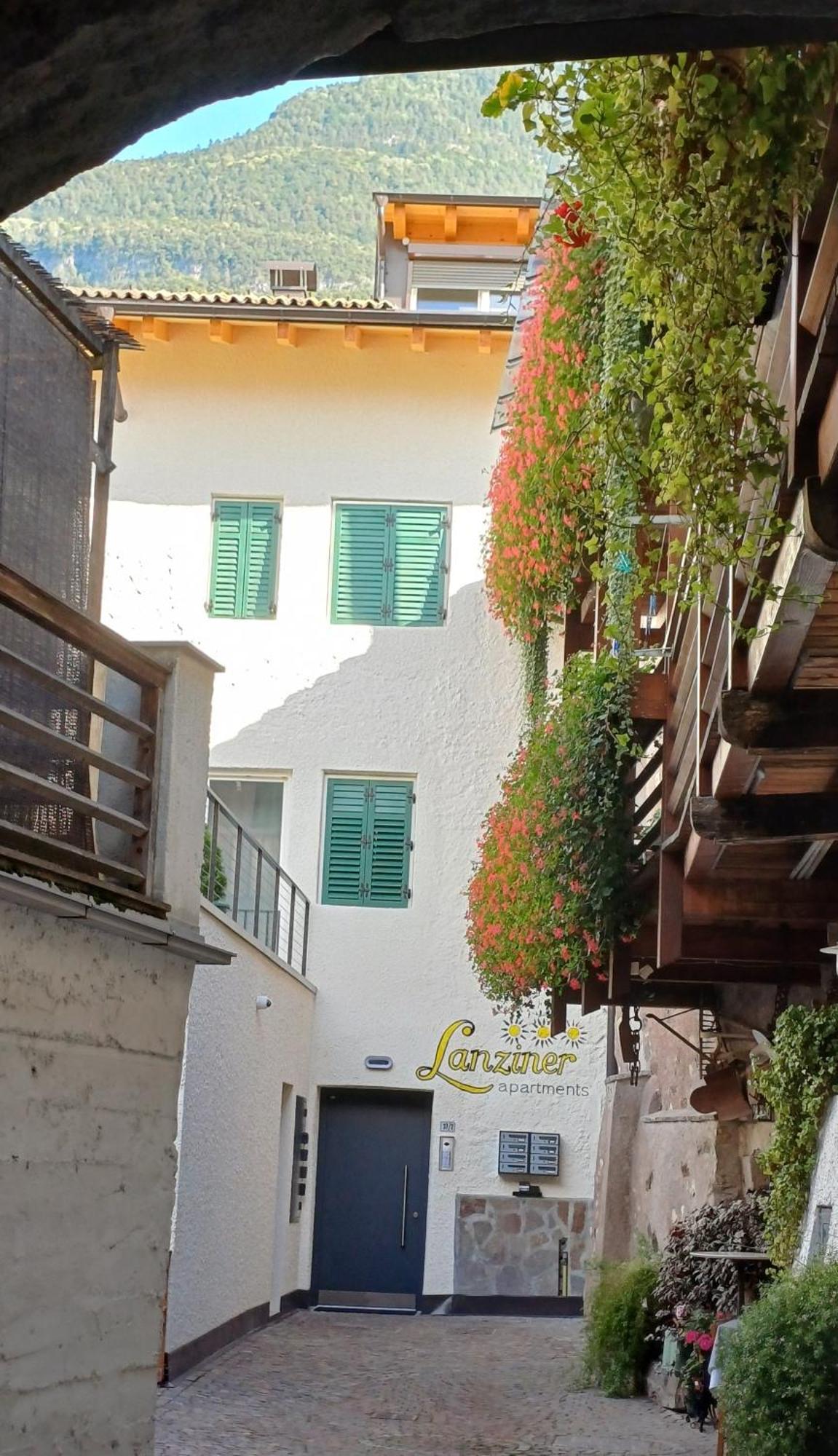 Lanziner Apartments Egna Bagian luar foto